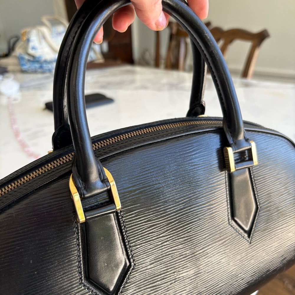 Louis Vuitton Jasmin Epi Leather Black Handbag - Picture 7 of 16
